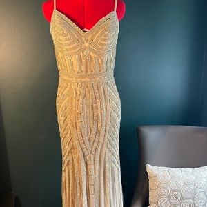 Beautiful Gown! Size 12.